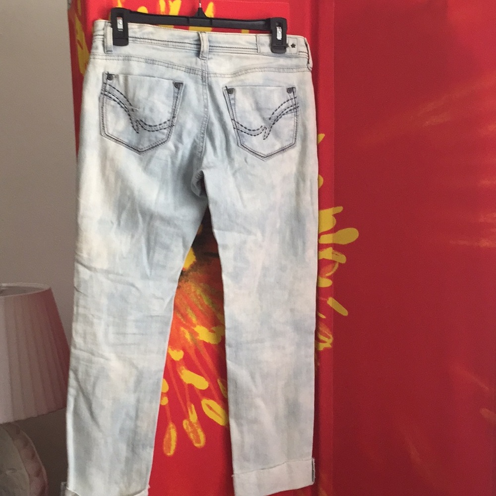 👖HIPPIE LAUNDRY JEANS 👖 - Picture 3 of 3